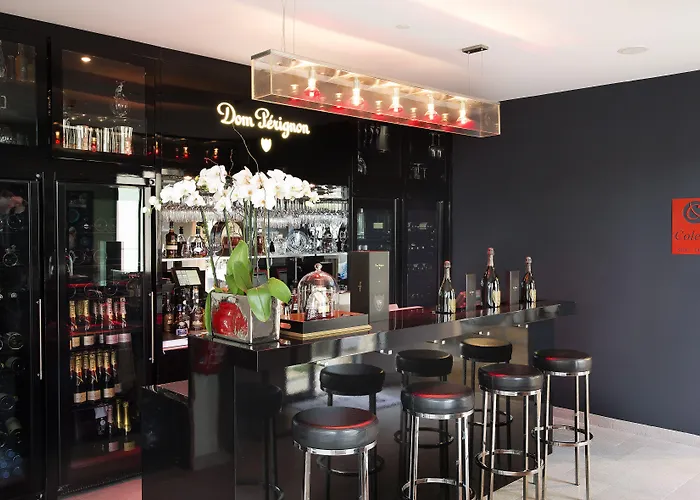 Sezz 5* سان تروبيه