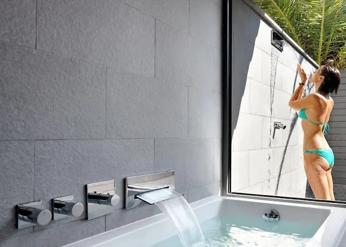 Sezz سان تروبيه