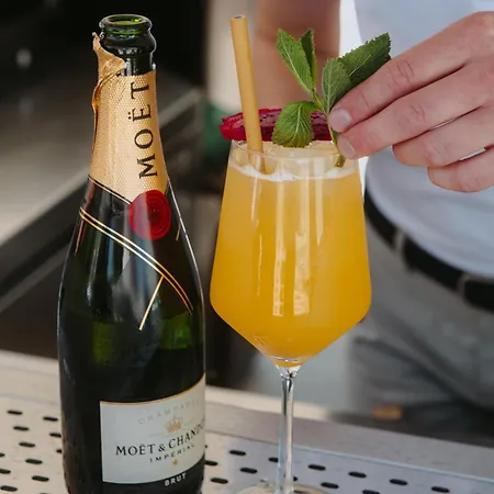 塞兹圣托贝酒店 酒店