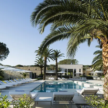 ホテル セズ サン トロペ 5*